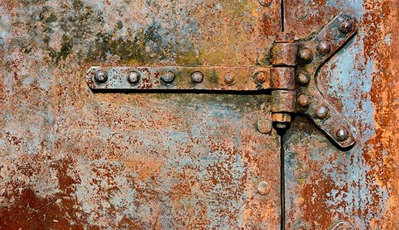 puerta-oxidada-como-tratarla